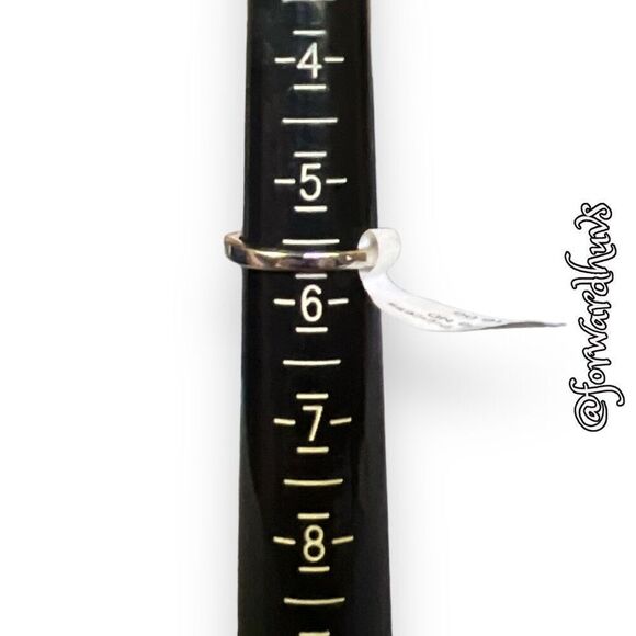 Bundle Sale 3 for $15 | Red Cubic Zirconia | Princess Ring | Size 5.5 NWT - Picture 3 of 7